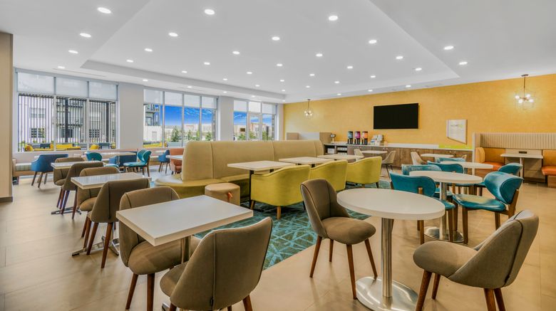 <b>Home2 Suites Cincinnati Midtown Lobby</b>. Images powered by <a href="https://www.leonardoworldwide.com/" title="Leonardo Worldwide" target="_blank">Leonardo</a>.