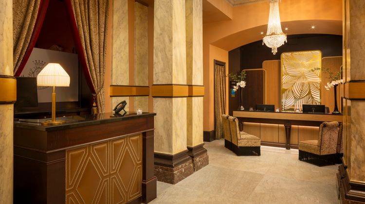 Hotel Des Indes Lobby