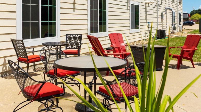 Cobblestone Hotel  and  Suites Knoxville Exterior. Images powered by <a href="https://www.leonardoworldwide.com" target="_blank" rel="noopener">Leonardo</a>.