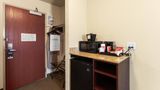 Cobblestone Hotel & Suites Knoxville Room