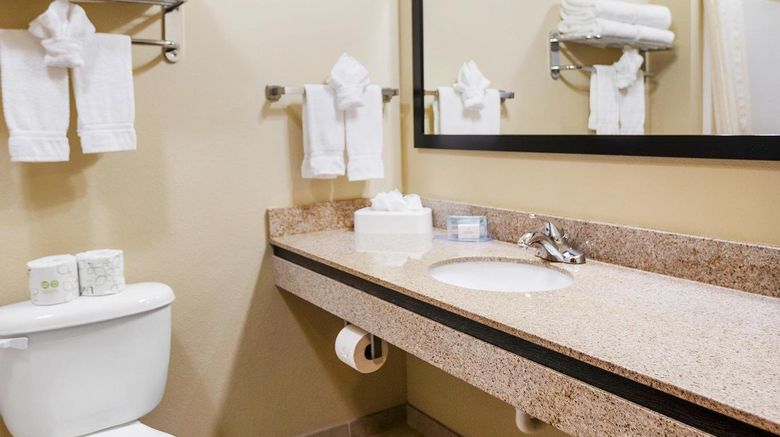 <b>Cobblestone Hotel & Suites Knoxville Room</b>. Images powered by <a href="https://www.leonardoworldwide.com/" title="Leonardo Worldwide" target="_blank">Leonardo</a>.