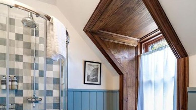 <b>Rokeby Manor Room</b>. Images powered by <a href="https://www.leonardoworldwide.com/" title="Leonardo Worldwide" target="_blank">Leonardo</a>.