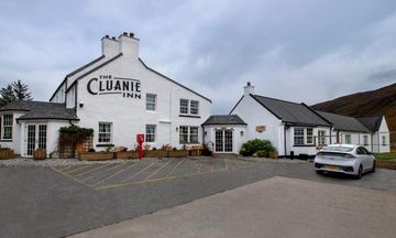 Cluanie Inn