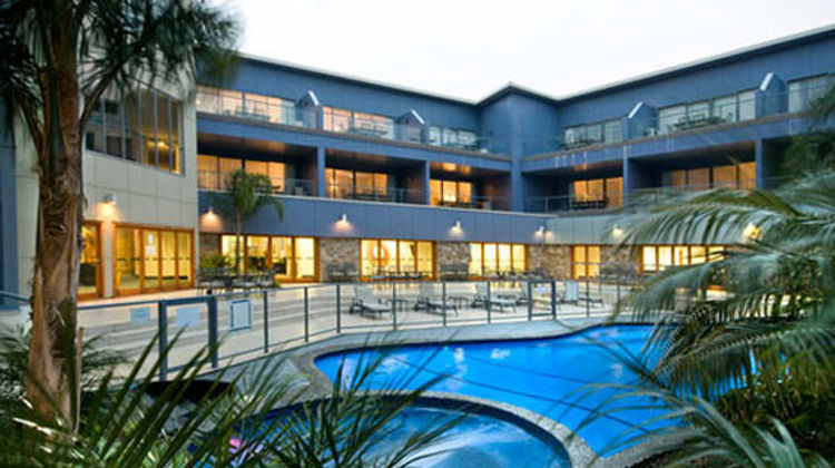 Emerald Hotel Exterior