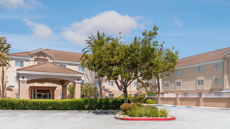 <b>Fairfield Inn & Suites Exterior</b>. Images powered by <a href="https://www.leonardoworldwide.com/" title="Leonardo Worldwide" target="_blank">Leonardo</a>.