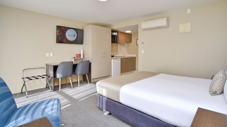 <b>Riverstone Motel Room</b>. Images powered by <a href="https://www.leonardoworldwide.com/" title="Leonardo Worldwide" target="_blank">Leonardo</a>.