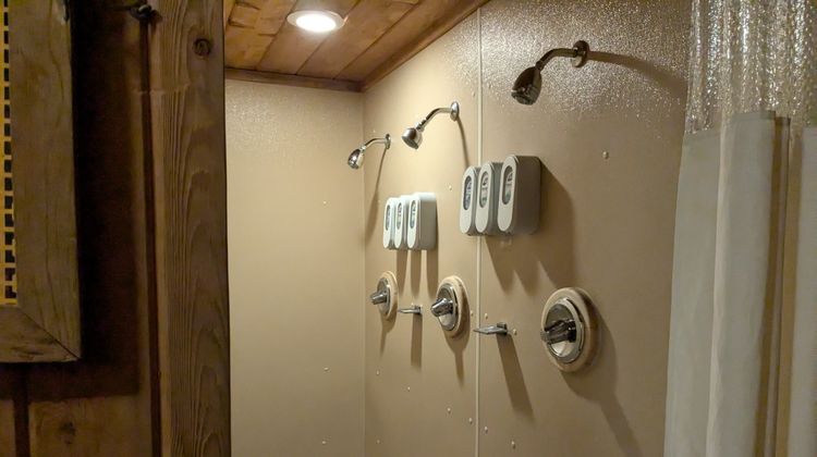 Magnuson Hotel Copper Crown Spa