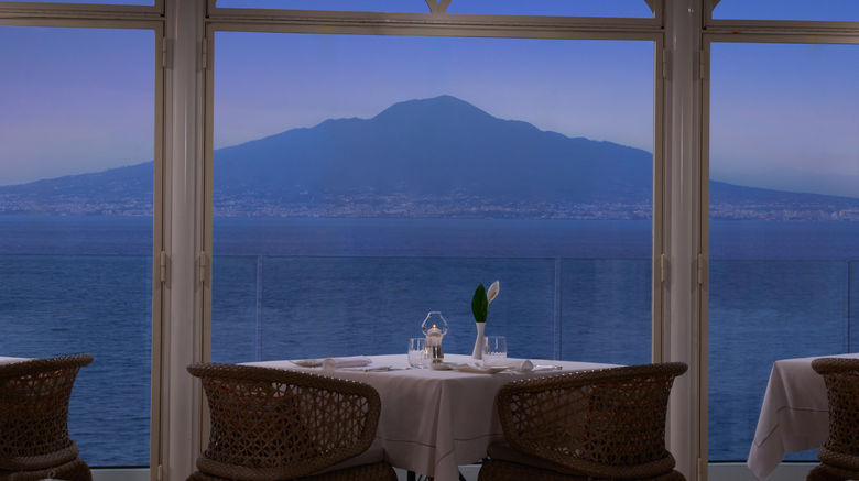 <b>Grand Hotel Royal Restaurant</b>. Images powered by <a href="https://www.leonardoworldwide.com/" title="Leonardo Worldwide" target="_blank">Leonardo</a>.