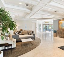 Woodmark Hotel & Still Spa Lobby