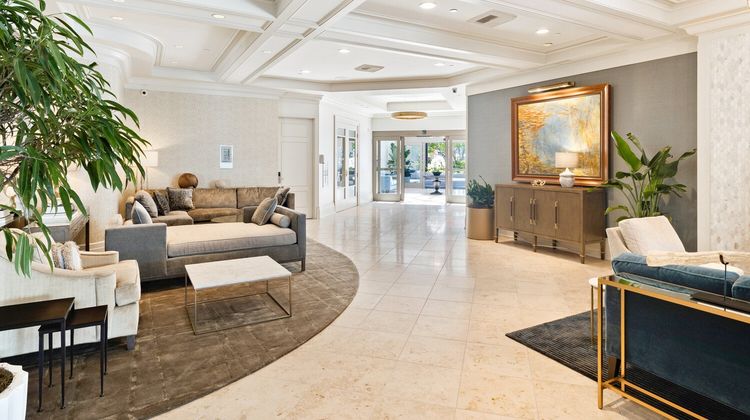 Woodmark Hotel & Still Spa Lobby