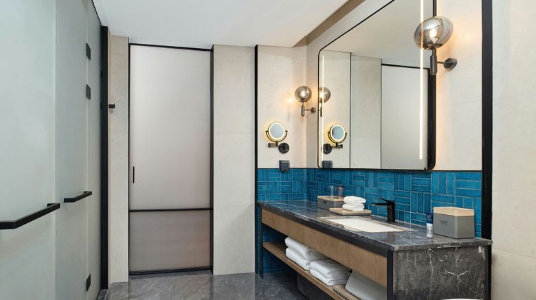 <b>Four Points by Sheraton Yining Room</b>. Images powered by <a href="https://www.leonardoworldwide.com/" title="Leonardo Worldwide" target="_blank">Leonardo</a>.