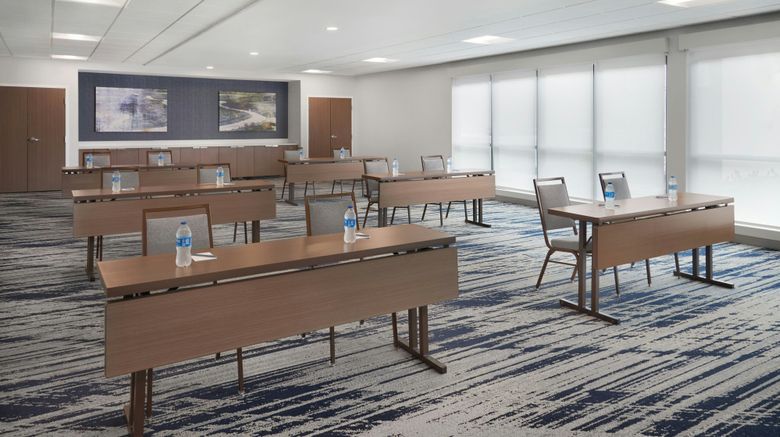 <b>TownePlace Suites Columbus Meeting</b>. Images powered by <a href="https://www.leonardoworldwide.com/" title="Leonardo Worldwide" target="_blank">Leonardo</a>.