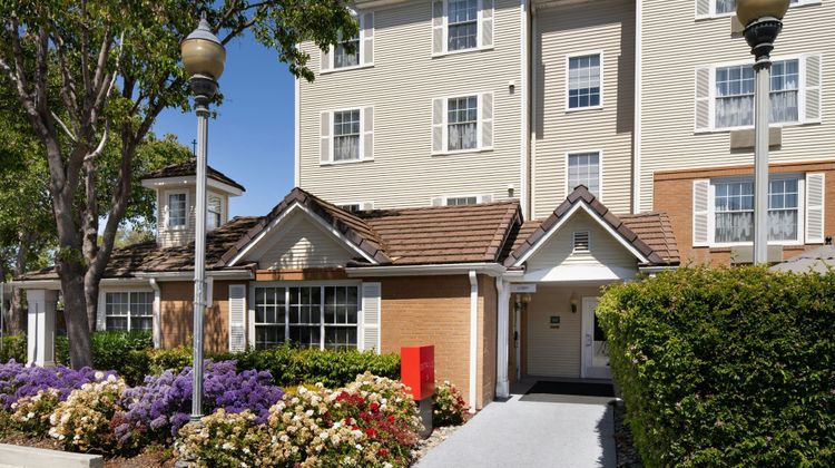TownePlace Suites Milpitas SiliconValley Exterior