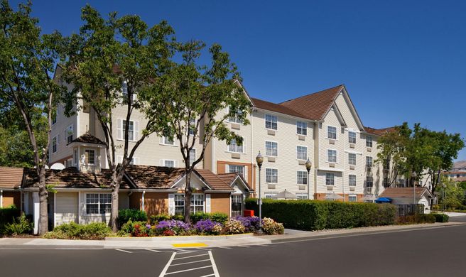 TownePlace Suites Milpitas SiliconValley Exterior