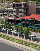 Ela Beach Hotel & Apartments