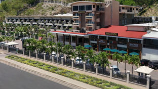 Ela Beach Hotel & Apartments