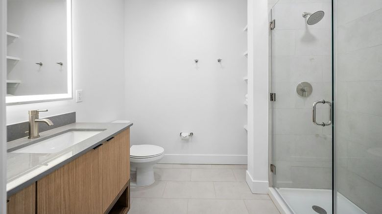 <b>Placemakr Huntsville Room</b>. Images powered by <a href="https://www.leonardoworldwide.com/" title="Leonardo Worldwide" target="_blank">Leonardo</a>.