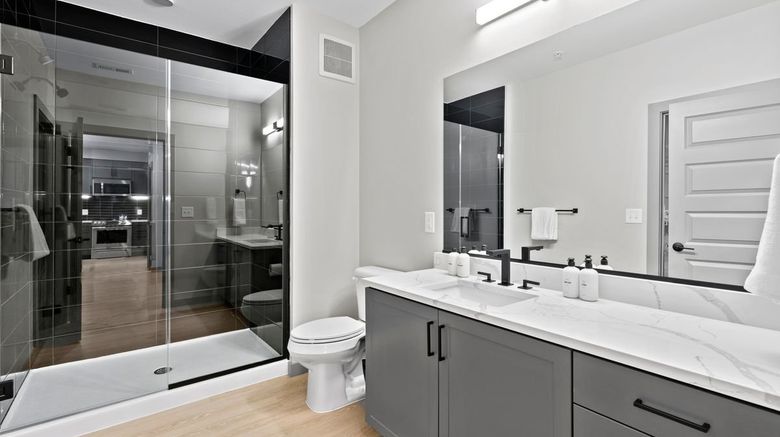 <b>WhyHotel by Placemakr Room</b>. Images powered by <a href="https://www.leonardoworldwide.com/" title="Leonardo Worldwide" target="_blank">Leonardo</a>.