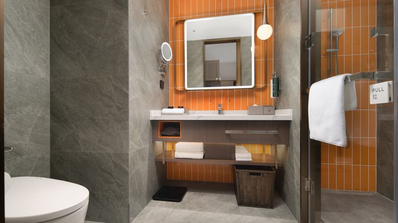 <b>Home2 Suites by Hilton Yining Room</b>. Images powered by <a href="https://www.leonardoworldwide.com/" title="Leonardo Worldwide" target="_blank">Leonardo</a>.