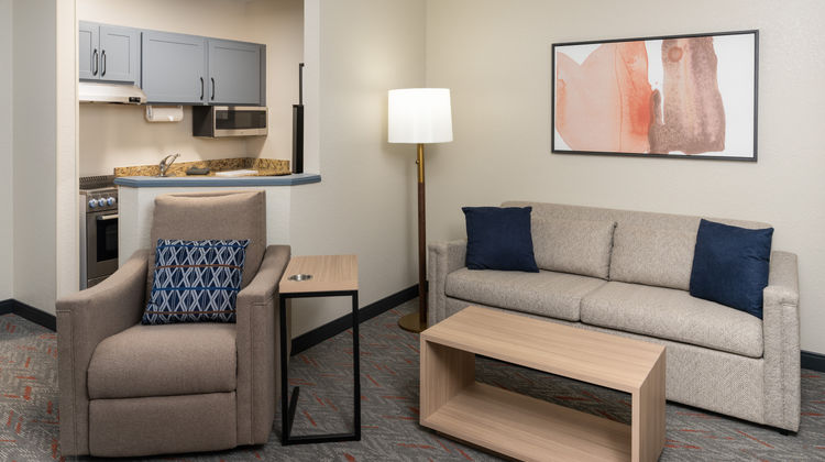 Candlewood Suites Miami Doral Room