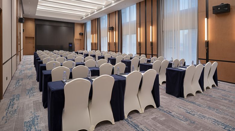 <b>Hampton Xinyang Yangshan New District Meeting</b>. Images powered by <a href="https://www.leonardoworldwide.com/" title="Leonardo Worldwide" target="_blank">Leonardo</a>.
