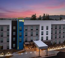 Home2 Suites Rohnert Park Exterior