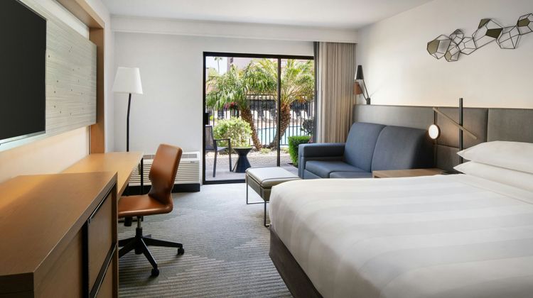 Santa Clara Marriott Pool
