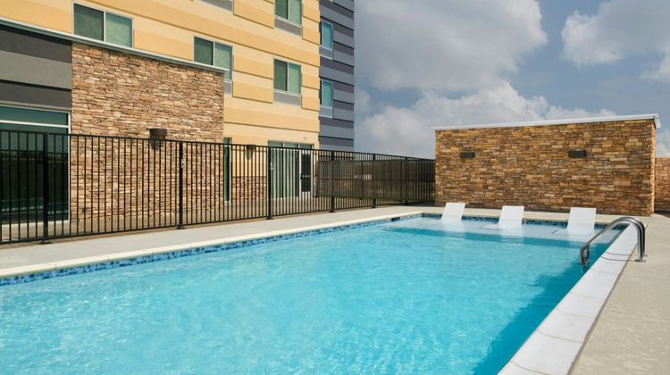 Fairfield Inn & Suites DeSoto Dallas Pool