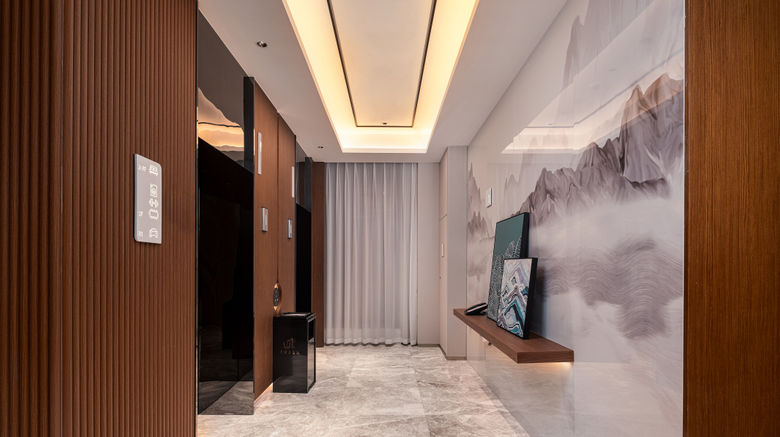 <b>Hilton Garden Inn Wulingyuan Lobby</b>. Images powered by <a href="https://www.leonardoworldwide.com/" title="Leonardo Worldwide" target="_blank">Leonardo</a>.
