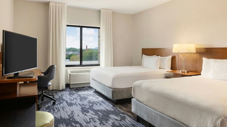 Fairfield Inn/Suites La Crosse Downtown Room