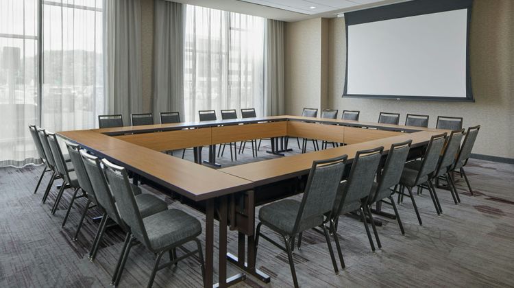 Courtyard by Marriott Albany Airport Meeting