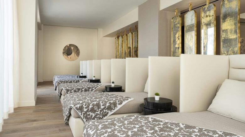 <b>JW Marriott Tampa Water Street Spa</b>. Images powered by <a href="https://www.leonardoworldwide.com/" title="Leonardo Worldwide" target="_blank">Leonardo</a>.