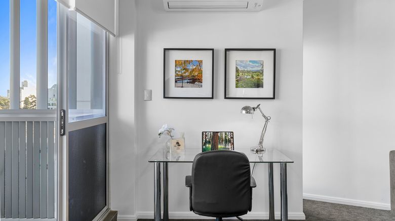 <b>Astra Apartments North Sydney Room</b>. Images powered by <a href="https://www.leonardoworldwide.com/" title="Leonardo Worldwide" target="_blank">Leonardo</a>.