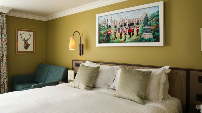 <b>Castle Hotel Windsor Lobby</b>. Images powered by <a href="https://www.leonardoworldwide.com/" title="Leonardo Worldwide" target="_blank">Leonardo</a>.