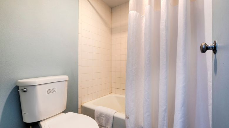 <b>OYO Hotel Cleveland, TN Room</b>. Images powered by <a href="https://www.leonardoworldwide.com/" title="Leonardo Worldwide" target="_blank">Leonardo</a>.