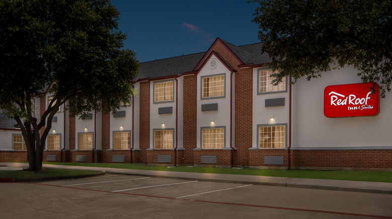 <b>Red Roof Suites-Euless DFW Airport SW Exterior</b>. Images powered by <a href="https://www.leonardoworldwide.com/" title="Leonardo Worldwide" target="_blank">Leonardo</a>.