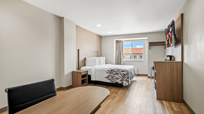 <b>Red Roof Suites-Euless DFW Airport SW Suite</b>. Images powered by <a href="https://www.leonardoworldwide.com/" title="Leonardo Worldwide" target="_blank">Leonardo</a>.