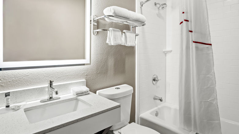 <b>Red Roof Suites-Euless DFW Airport SW Room</b>. Images powered by <a href="https://www.leonardoworldwide.com/" title="Leonardo Worldwide" target="_blank">Leonardo</a>.