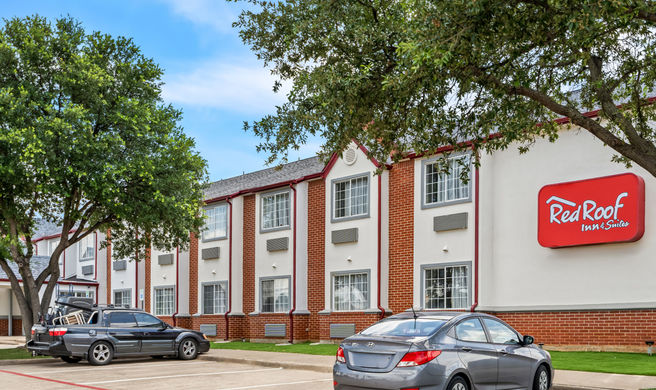 Red Roof Suites-Euless DFW Airport SW Exterior