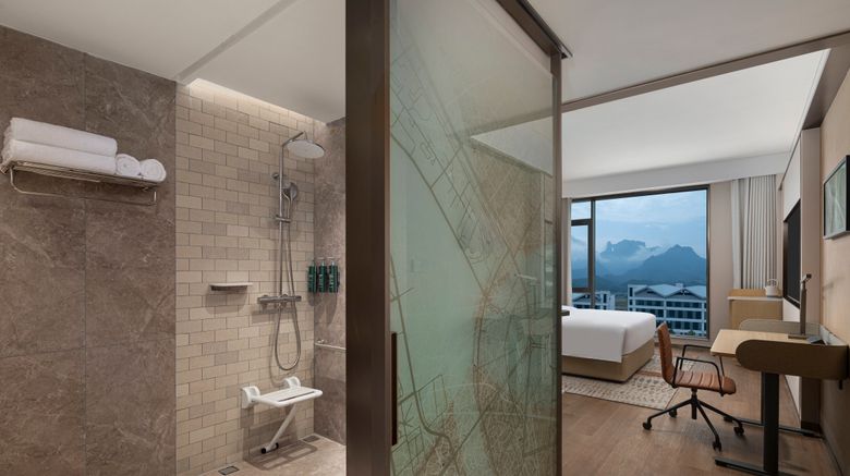 <b>Hilton Garden Inn Zhangjiajie Tianmen Mt Room</b>. Images powered by <a href="https://www.leonardoworldwide.com/" title="Leonardo Worldwide" target="_blank">Leonardo</a>.
