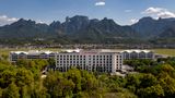 Hilton Garden Inn Zhangjiajie Tianmen Mt Exterior