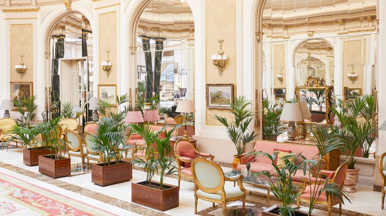 <b>El Palace Barcelona Restaurant</b>. Images powered by <a href=https://www.travelagewest.com/Hotels/Barcelona/