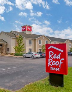 Red Roof Inn Charlestown
