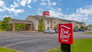 Red Roof Inn Charlestown