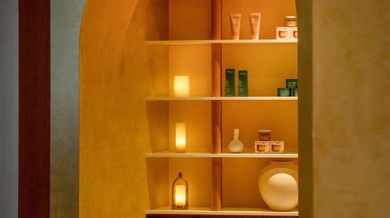 <b>Fairmont The Palm Spa</b>. Images powered by <a href=https://www.travelagewest.com/Hotels/Dubai/