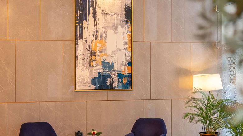 <b>The Fairmont Dubai Exterior</b>. Images powered by <a href=https://www.travelagewest.com/Hotels/Dubai/