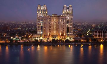 Fairmont Nile City Hotel, Cairo