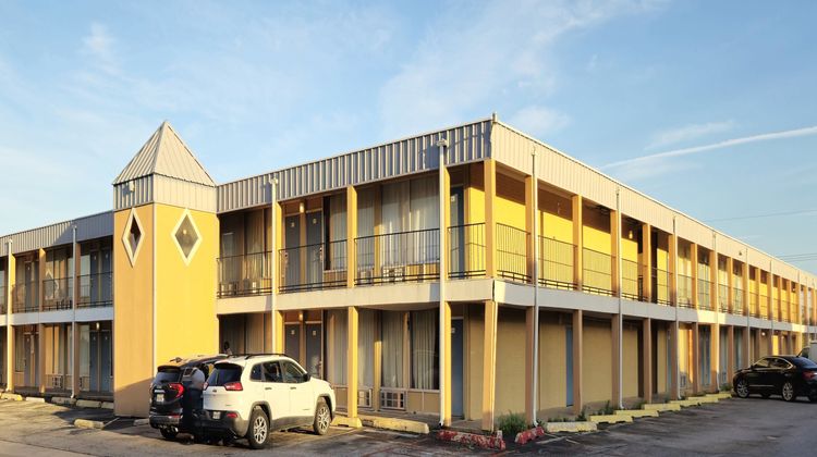 Castle Inn & Suites Other
