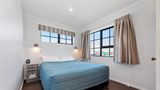Knightsbridge Court Motor Lodge Suite