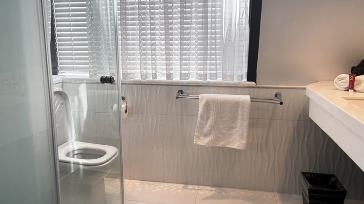 Signature Lux Hotel by ONOMO, Waterfront Room